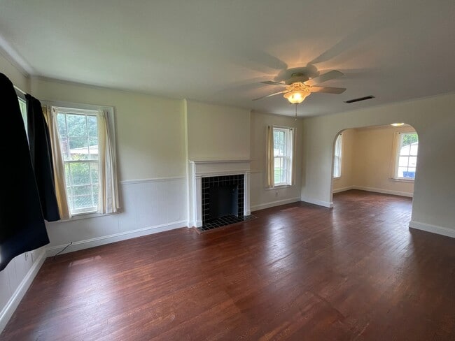 Photo - Cozy Home Located In Broadmoor