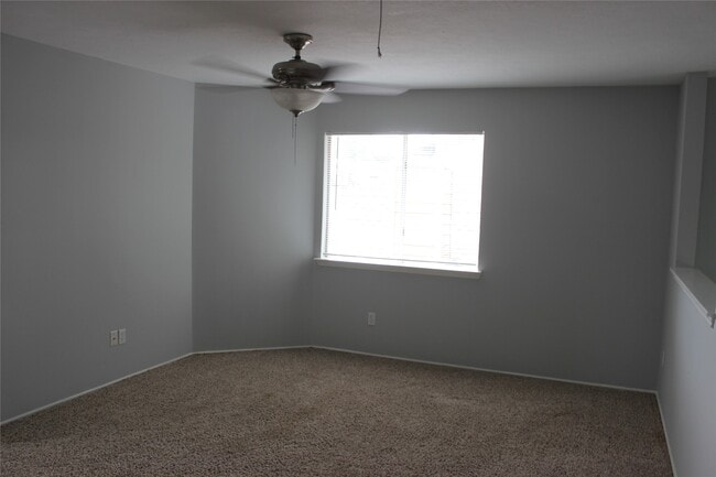 Photo - 1914 Wildwood Ridge Dr
