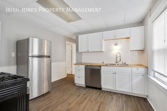 Photo - 700 Hopkins St Unit Apt. 2