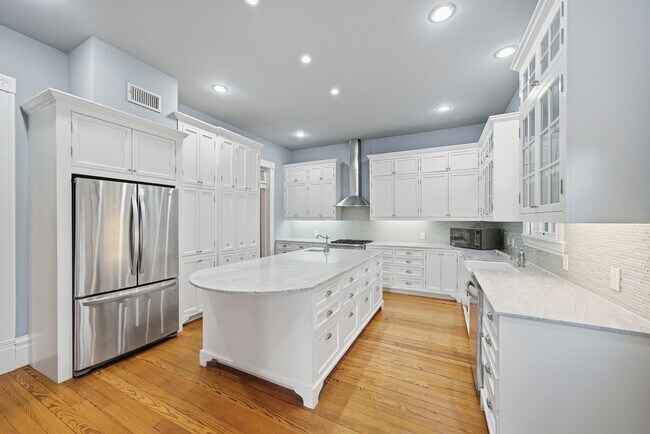 Photo - 1818 Decatur St