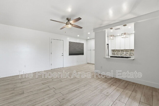 Photo - 4950 N Miller Rd Unit Apt 244