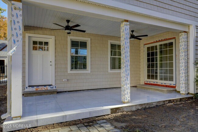 Photo - 243 Woodcrest Rd