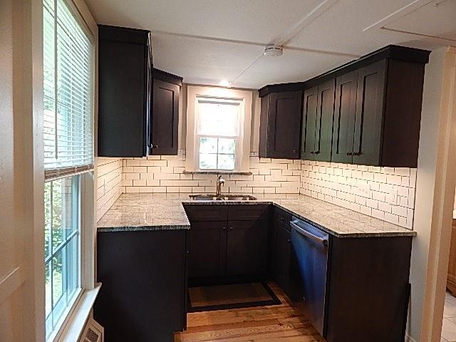 Photo - 28 Old Post Rd