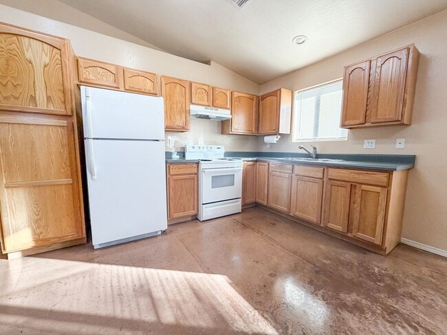 Photo - DUPLEX APARTMENT - RIMROCK/LAKE MONTEZUMA