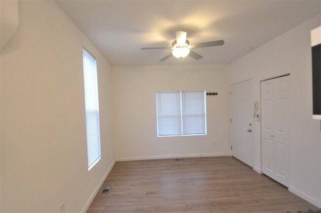 Photo - 610 Union St