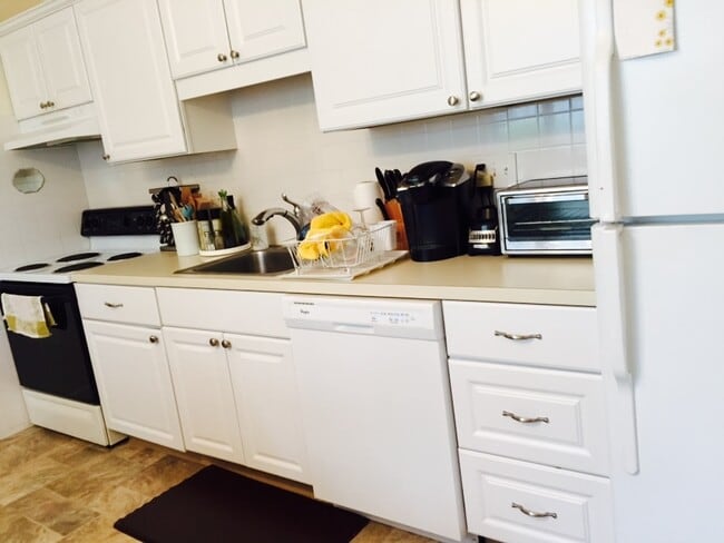 Photo - 46 Rustic St Unit 46 Rustic Street Newton