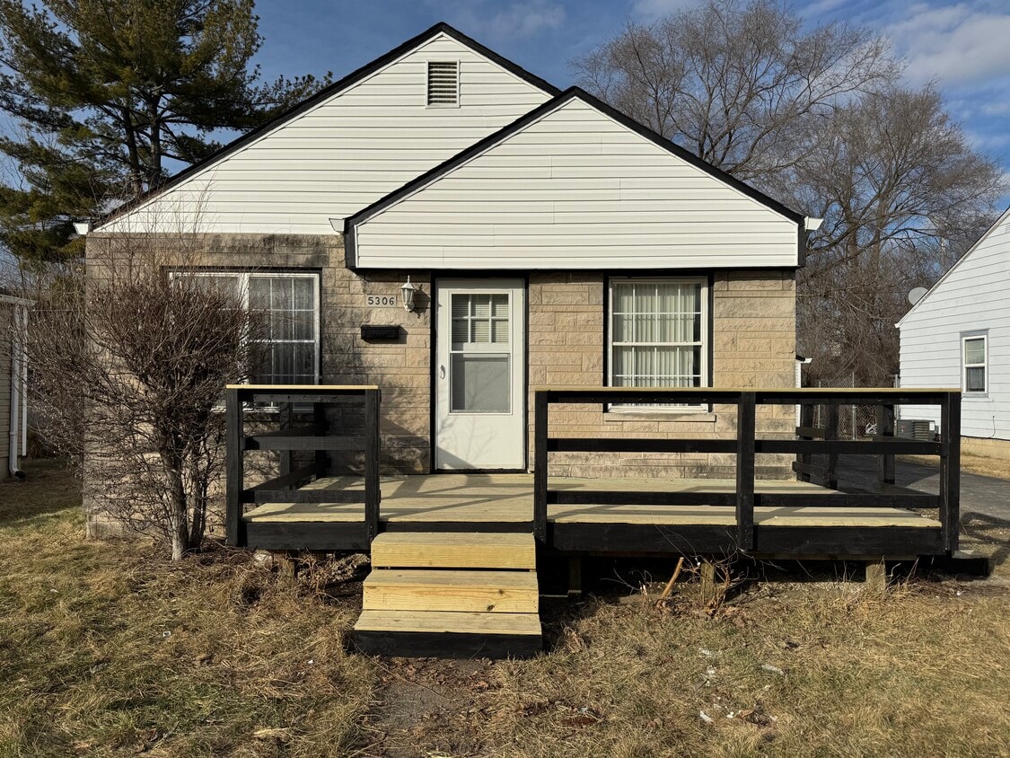 Photo - 5306 20th Pl