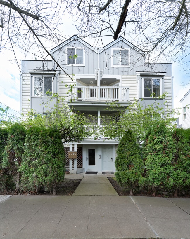 Photo - 2014 E Denny Way Townhome