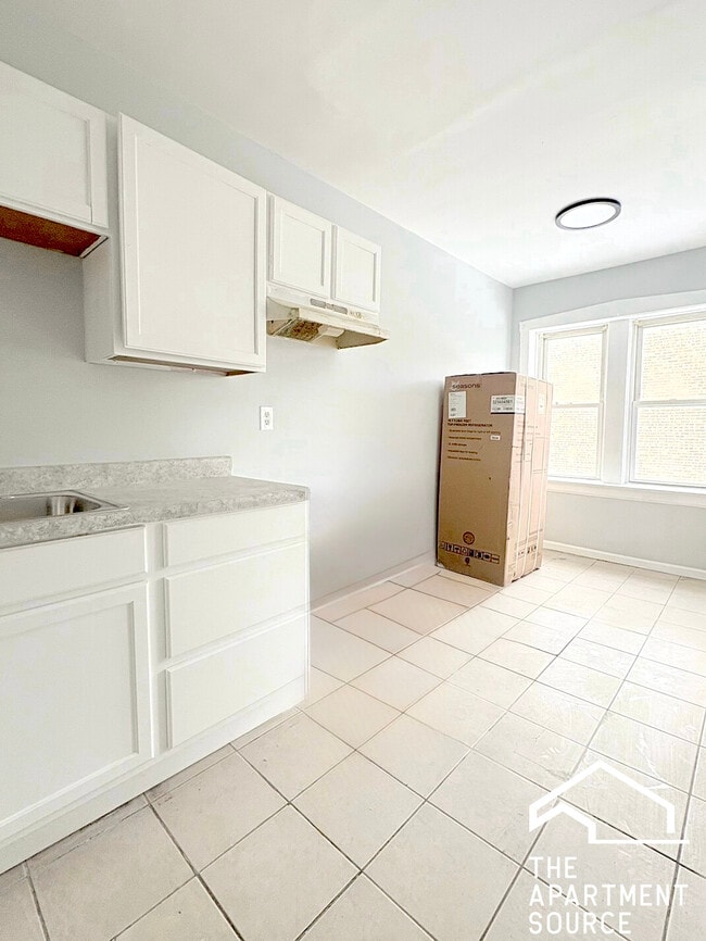 Photo - 6228 S Western Ave Unit 304