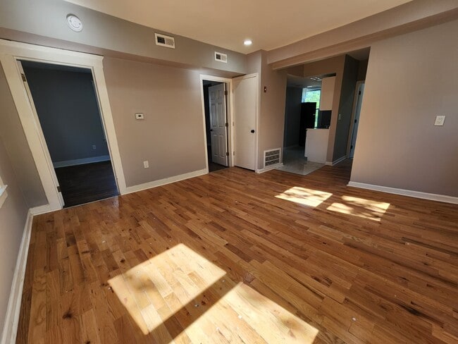 Photo - 48 Daisy St Unit 2