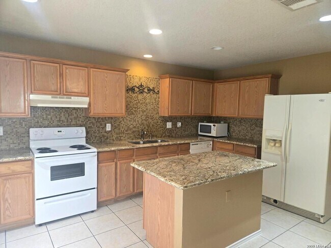 Photo - 6515 Kestrel Ln