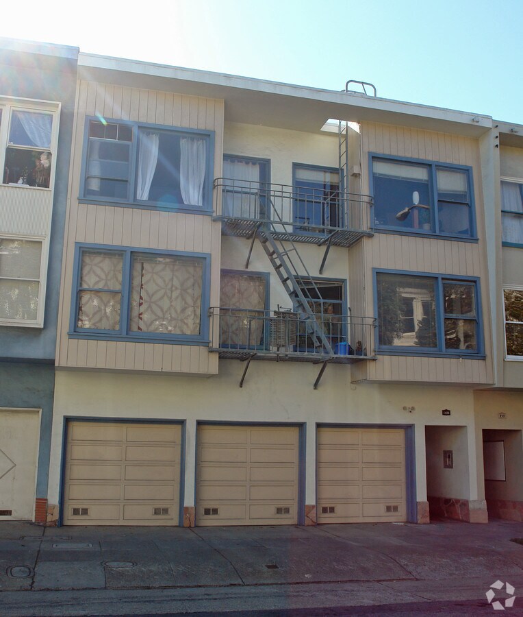 Photo - 1425 Waller Street