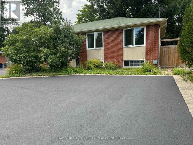 Photo - 1339 Pinegrove Rd