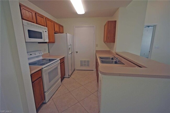 Photo - ANNUAL RENTAL - VANDERBILT PLACE-CAMDEN COVE 2 BED / 2 BATH