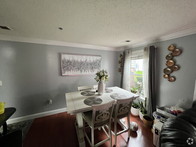 Building Photo - 14200 Valleyfield Dr Unit N/A Rental