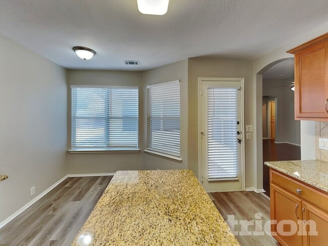 Photo - 317 Welch Dr