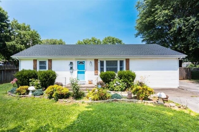 Building Photo - 292 Plum Springs Rd