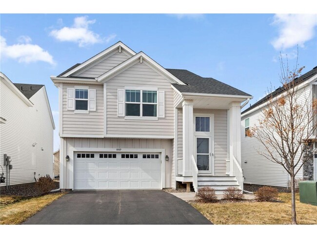 Building Photo - 9269 27th St NE