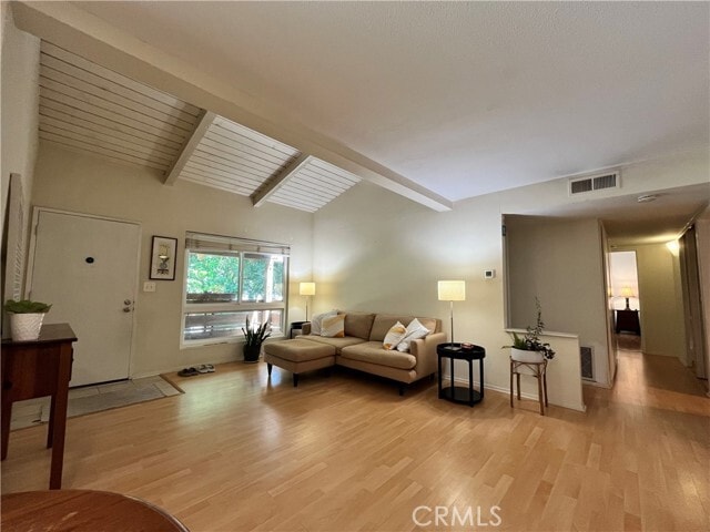 Photo - 3719 Country Club Dr Unidad 8