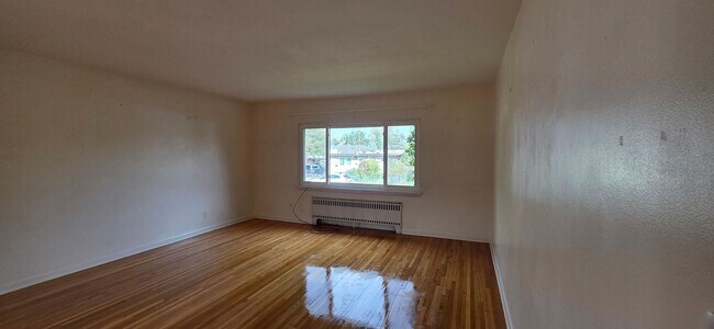 Photo - 2520 Deming Blvd