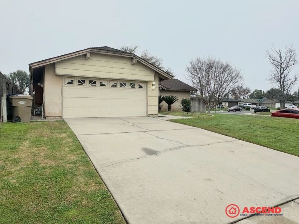 Cozy 3 Bedroom Home in Laurel Glen Area! - Cozy 3 Bedroom Home in Laurel Glen Area!