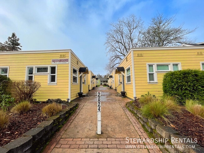 Photo - 2024 Emerald St Unidad 4