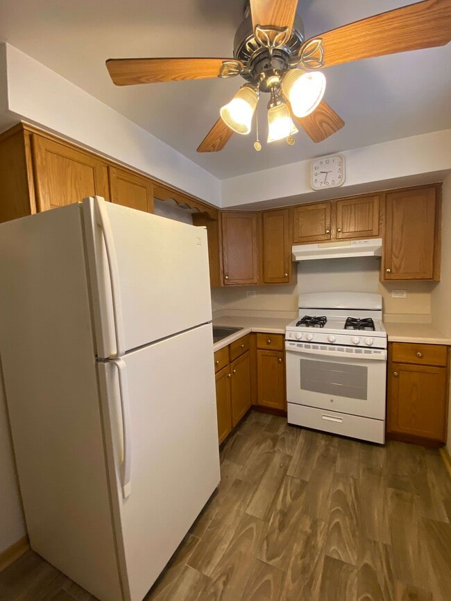 Photo - 2403 N 75th Ct Unit A