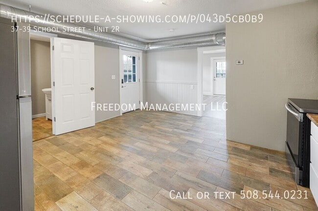 37-39 School Street-Unit 2R - 37-39 School Street-Unit 2R Unit 2R