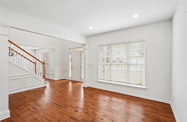Photo - 5157 Wellisford Ct NW