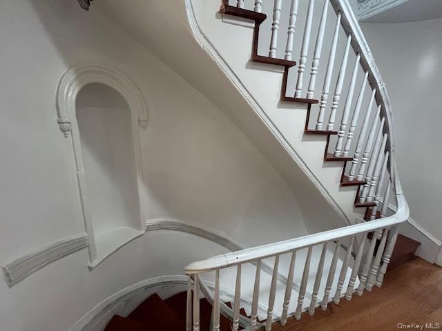 Photo - 189 Gates Ave