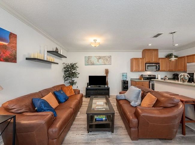 Photo - 402 S Willow Ave