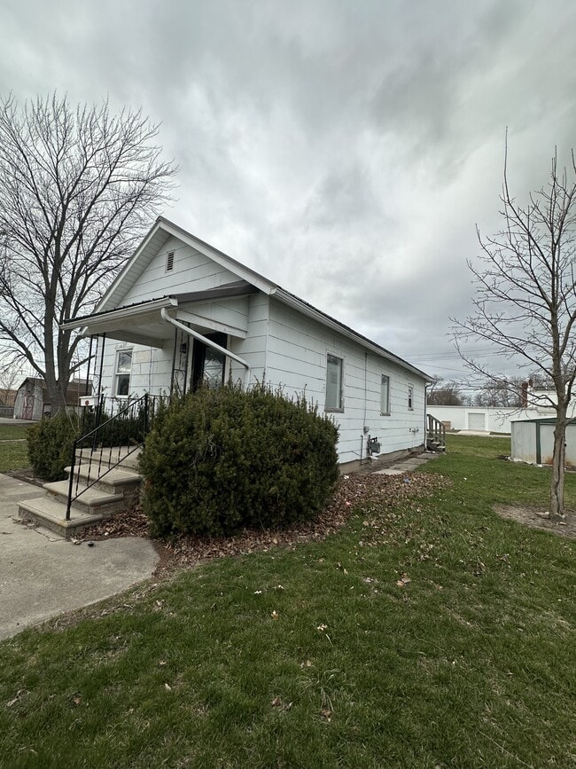 Photo - 117 Grove St