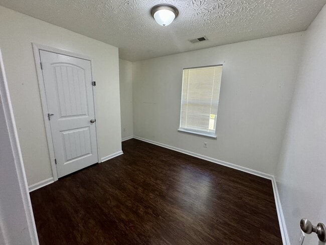 Photo - 119 McGowan Ave