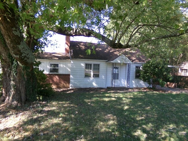 Photo - Walkertown Location
