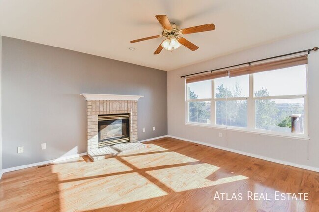 Photo - 3055 Ellesmere Dr