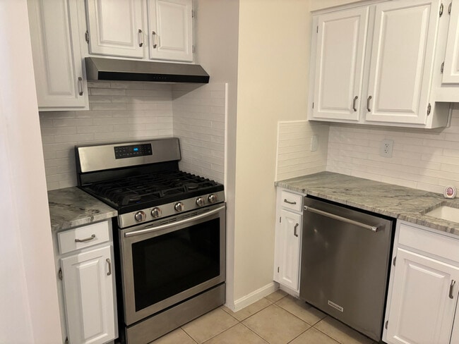 Photo - 504 Springbrook Cir