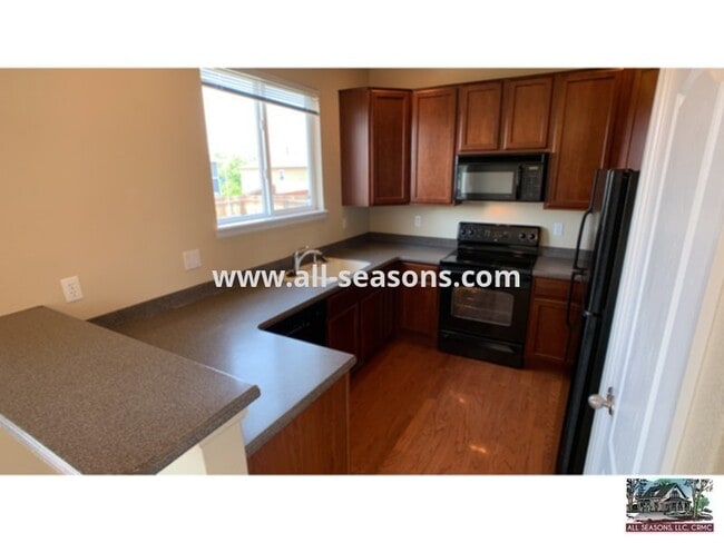 Photo - 2 Story Home in Stetson Hills