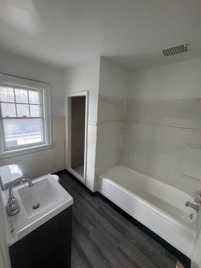 Photo - 624 W Lasalle Ave Unidad 624 W Lasalle - 3