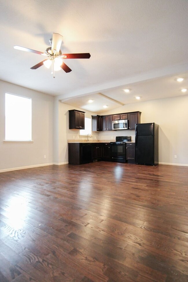 Photo - 459 S Main Ave Unit Main 459  A