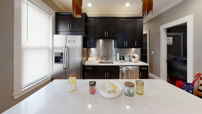 Photo - 17 Pleasant St