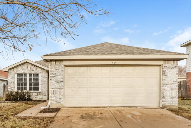Building Photo - 1009 Chelsea Ln Rental