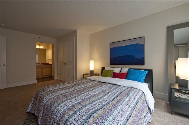 Downtowner Apartments