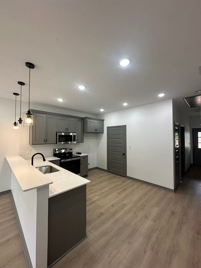 9827 County Road 35