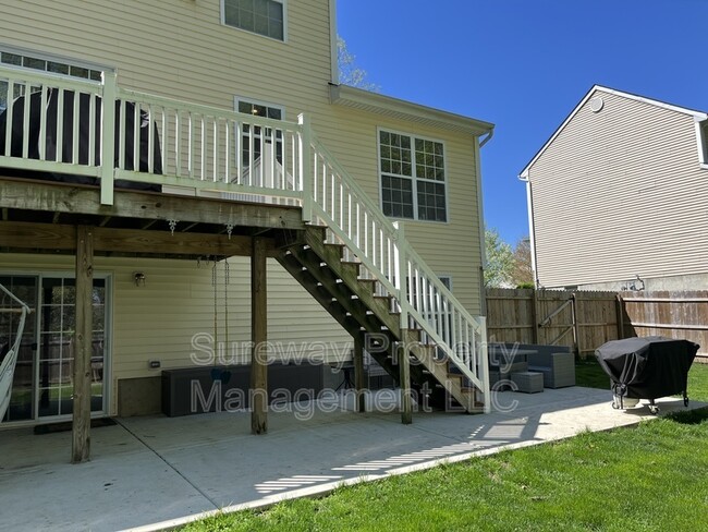 Photo - 13 Grist Mill Ct House