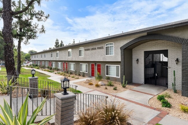 Photo - Yorba Linda Pines Apartments