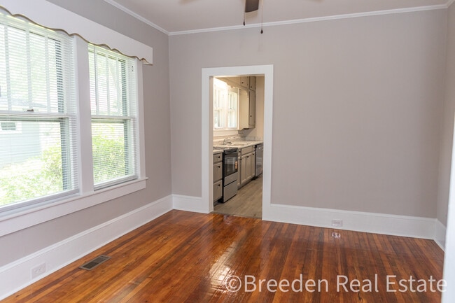 Photo - 408 E Concord St