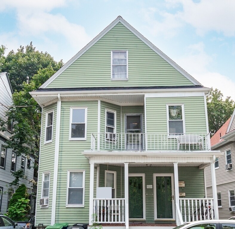 Photo - 24 Aberdeen Rd Unit #0