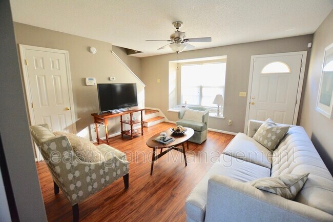 Photo - 1423 Ashley River Rd