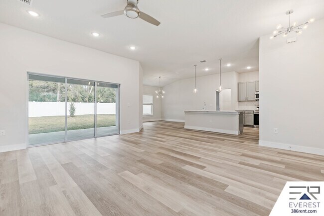 Photo - 71 Point of Woods Dr