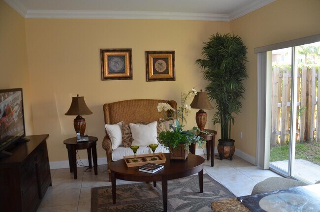 Photo - 18032 NW 59th Ave